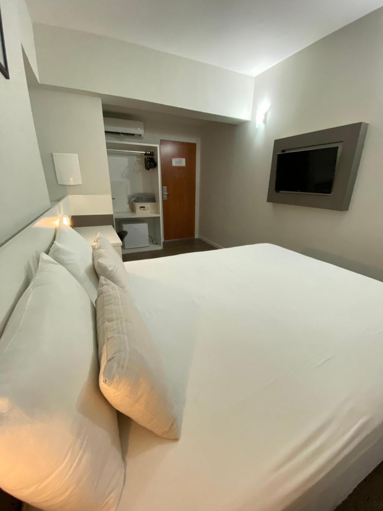 It'S Hotel Caratinga Екстериор снимка
